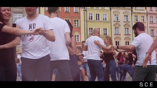 International Bachata Flash Mob in Wroclaw: After the show (01.07.17) смотреть онлайн