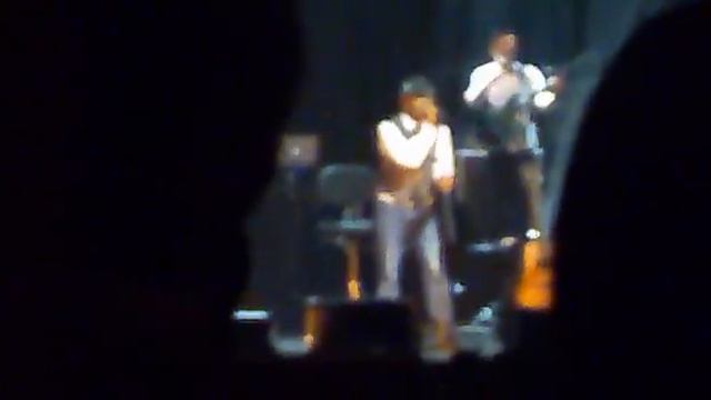 glenn fredly - kasih putih (live from esplanade) смотреть онлайн