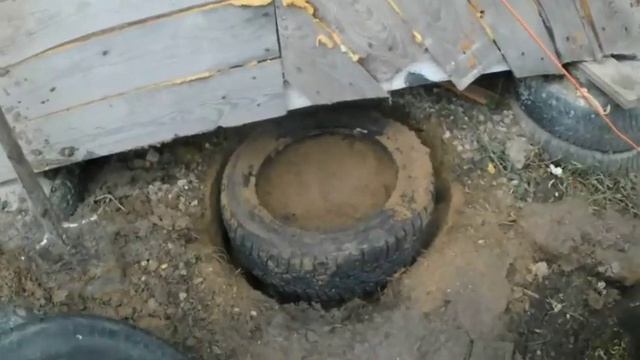 Фундамент из покрышек, подробно. Из города в деревню, дариник. смотреть онлайн