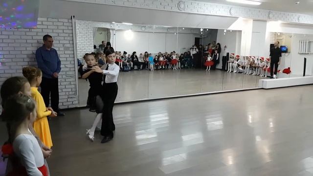 #ТАНЕЦ - Танго ( Марков Дима и Карлова Вероника - КЛУБ "KRIStyle" смотреть онлайн
