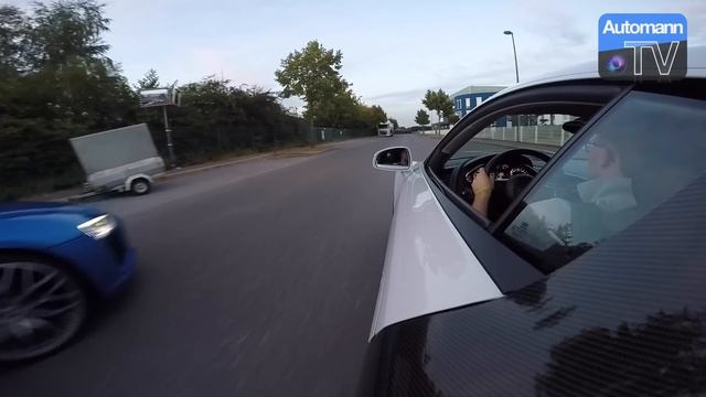 Audi R8 V8 Vs. V10 PLUS - Pure SOUND (60FPS)