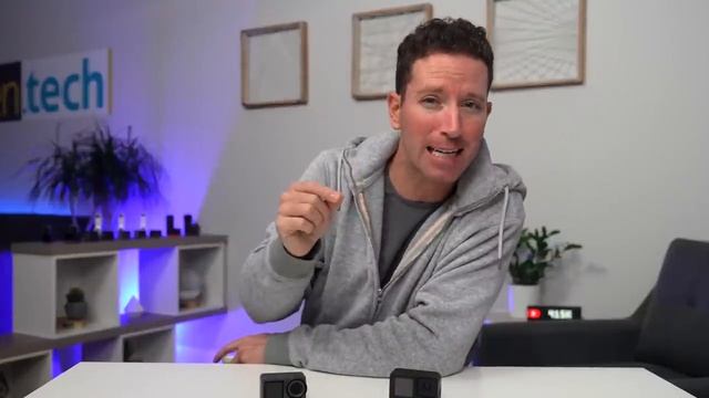 Akaso Brave 8 Vs GoPro 10!