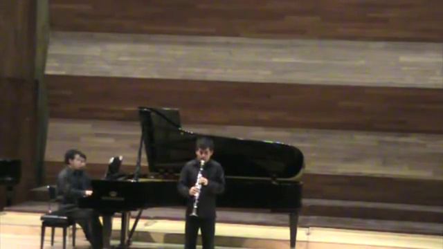 C. A DEBUSSY: Rhapsody Nr. 1, for Clarinet and Piano смотреть онлайн