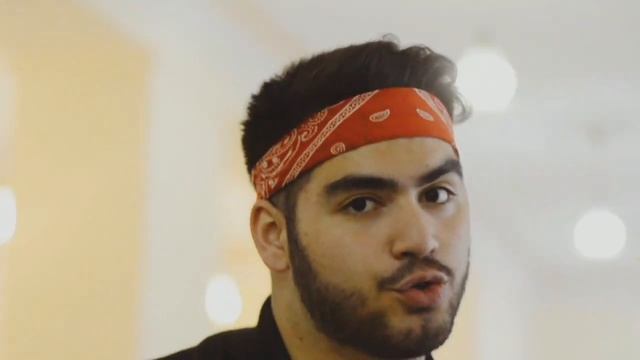 ВЫПУСК ИЗ ШКОЛЫ смотреть онлайн