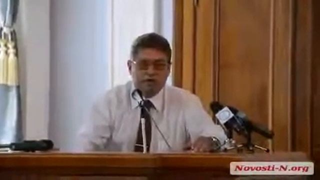 Видео Новости N׃ Депутат Николаевского горсовета Демьянов о переименовании площади Ленина смотреть онлайн