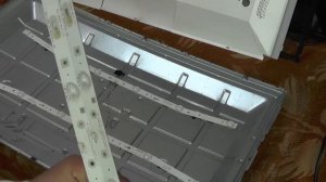 Гнутый Akira 32LEC05T2S (TP.MS3463S.PB801)  Замена подсветки и убавляем ток подсветки.