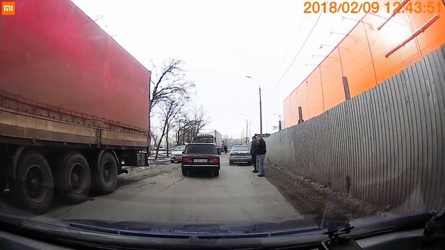 г. Волжский, ул. Александрова, малая смотреть онлайн