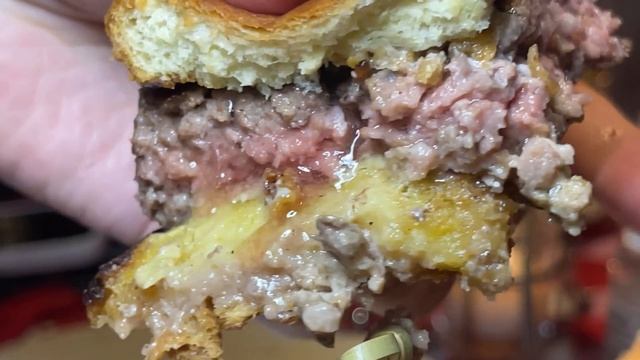 UNLIMITED KING CRAB, BURGERS & STEAK! Ultimate All You Can Eat! смотреть онлайн
