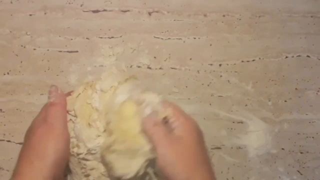 ИЗУМИТЕЛЬНЫЙ РЕЦЕПТ ПИРОГА С ОРЕХАМИ, ИЗЮМОМ И КУРАГОЙ!!!! смотреть онлайн