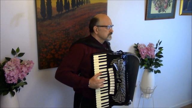"Арабский Танец из Балеты Щелкунчик" -П.И. Чайковский на итальянском аккордеоне смотреть онлайн