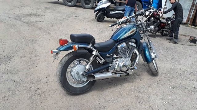Suzuki Intruder 400 смотреть онлайн