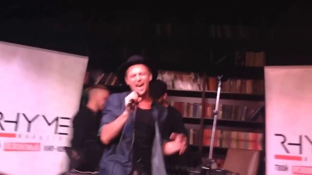 Roman Bestseller - Последний Раз @ Joys Bar смотреть онлайн