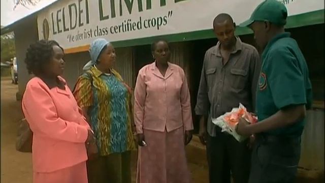 Shamba Shape Up Series 2 - Ep 1: Markets, Chillies, Cow Care (English) смотреть онлайн