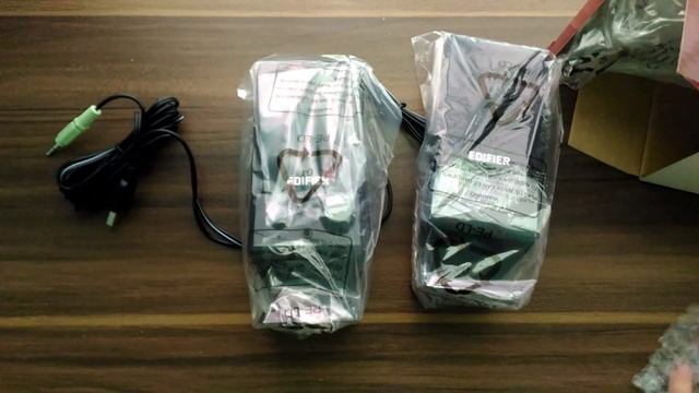 Edifier M1250 Speaker Unboxing