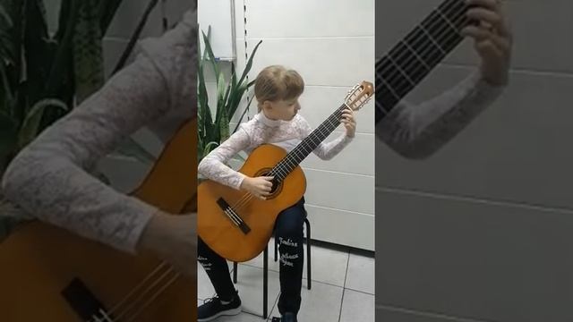 Крупеня Алиса 1 класс ("ДШИ" г.Болотное) : В.Козлов "Маленькая арфистка", К.Мурдик "Танго "Кафе" ". смотреть онлайн