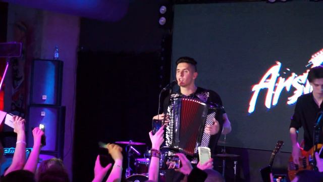 Раиль Арсланов - Не влюбляйся / Раиль Арсланов / Клуб IZI / Москва / 25-03-2023