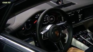2017 Porsche Panamera   Driving Action