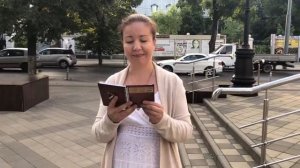 «Театральный Краснодар», читает автор, актриса Молодёжного театра Юлия Макарова.