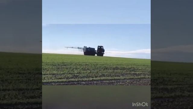 Самоходный опрыскиватель смотреть онлайн