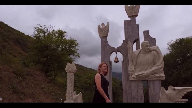 Anush Davtyan - Gusan Ashot/ Syunyac Sarer