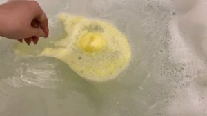 10 разных реакций в ванной/ бомбочки для ванн