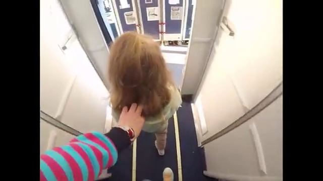 Как мы с ребенком летели авиакомпанией Россия из аэропорта Внуково (Москва) в Варну (Болгария)(2) смотреть онлайн