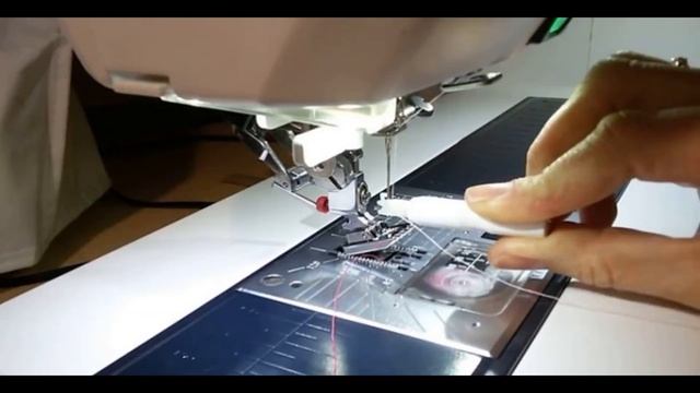 Швейные машинки Janome Floki