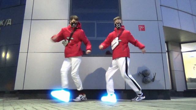 Crazy frog Shuffle Танец смотреть онлайн