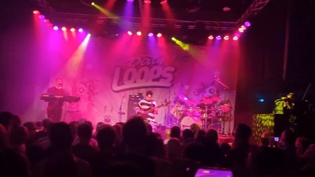 Dirty Loops Rock You - Hit me!!! JazzOut fest Limburg Roermond смотреть онлайн