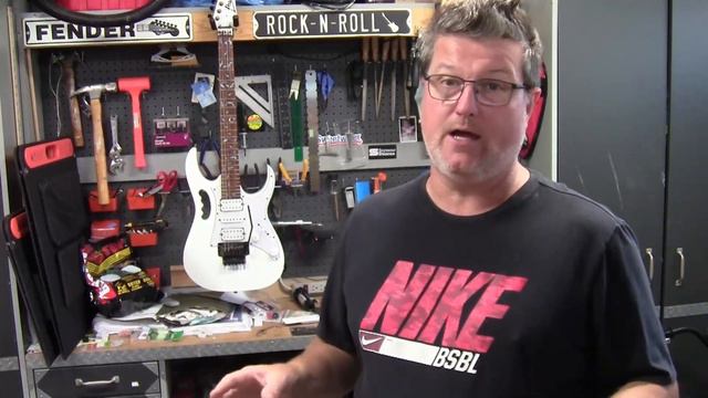 NEW GUITAR DAY Ibanez Jem Junior смотреть онлайн