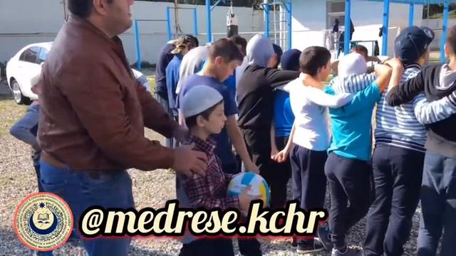 Летний лагерь при Медресе КЧР смотреть онлайн