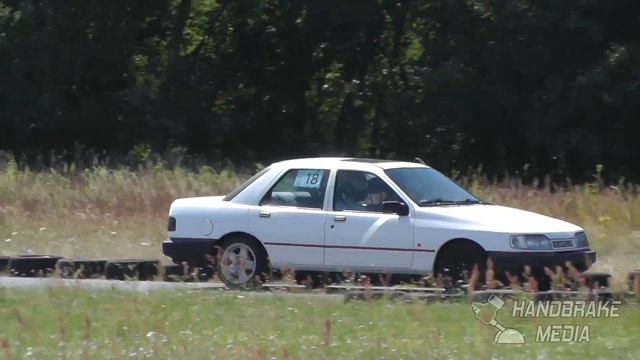 J.Rydian/P.Świenty, Ford Sierra 2.0 OHC - 13 zlot Civiców IV generacji - Bednary, 07.07.2018 смотреть онлайн