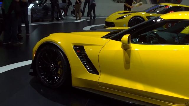 Chevrolet Corvette C7 Z06 Coupé (2014) Exterior in Full HD смотреть онлайн