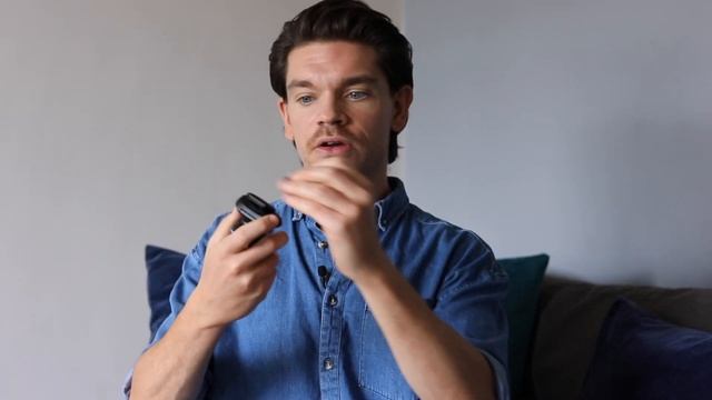 Braun Series 5 Shaver Review and How-to with Robin James смотреть онлайн