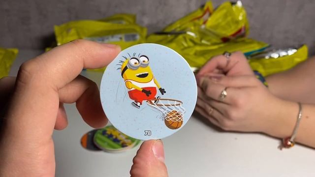 НОВЫЕ МИНЬОНЫ ЧИПИКАО!!! ГДЕ НАЙТИ МЕТАЛЛИЧЕСКИЕ ФИШКИ??? смотреть онлайн