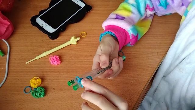 как плести сердечко из резинок смотреть онлайн