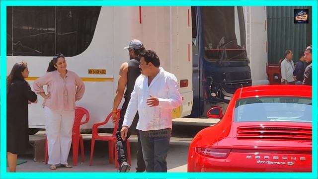 Bobby Deol Arrive In Porsche 911 Carrera 4S Worth Rs 2 crore At Ranbir Kapoor's Film ANIMAL Set смотреть онлайн