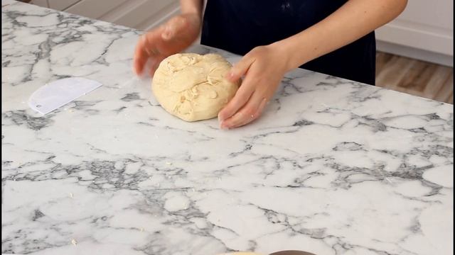 ?Размножаю ДРОЖЖИ и пеку на Пасху! ✅Из 20гр дрожжей делаю 230гр!? ХЛЕБНЫЕ конусы с НАЧИНКОЙ. смотреть онлайн