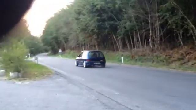 clio 1.8 16v acceleration... смотреть онлайн