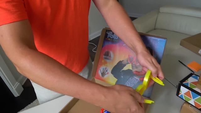 Купили за бесценок, а находки супер! Открываем потерянные посылки по $0.75! Распаковка посылок в СШ смотреть онлайн