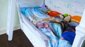 Весёлые истории Ваня и Маня - Папа ребенок |  Дети играют с папой | Песенки для детей