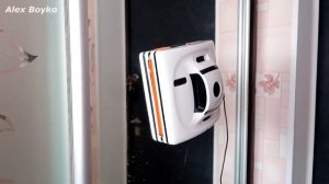 Теперь у меня есть Робот Мойщик Окон! Он ездит по потолку! alex boyko