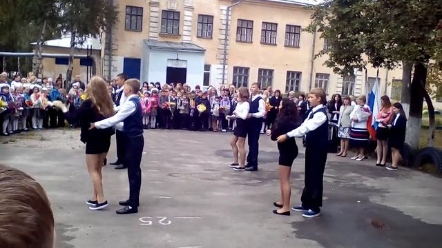 Школьный вальс. Мы большие умнички?? смотреть онлайн