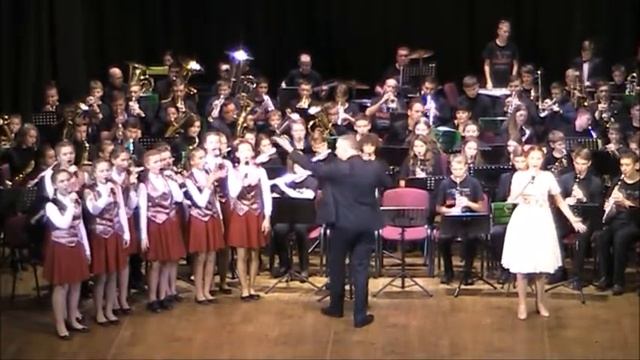 "Фуникули-фуникула" смотреть онлайн