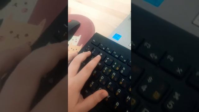 ЧТО ДЕЛАТЬ ЕСЛИ ПРОПАЛИ КНОПКИ В МАЙНКРАФТЕ #ЛЕОПЕРЕПЕЛКИН смотреть онлайн