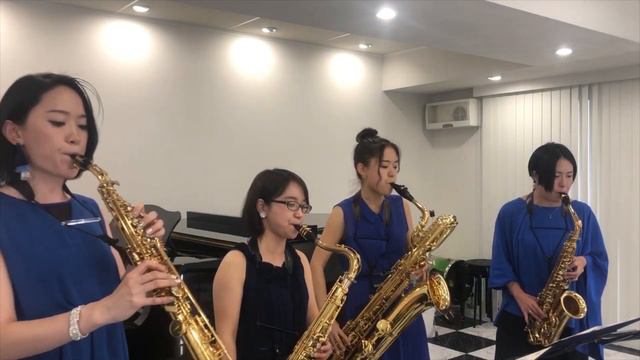 【琉球幻想曲】Green Ray Saxophone Quartet "Ryukuan Fantasy" смотреть онлайн