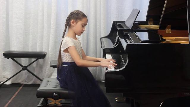 В.Стоянов "Снежинки" смотреть онлайн