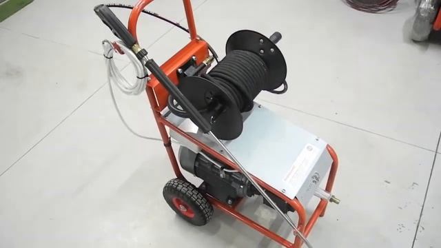 Обзор аппарата высокого давления компактного класса с средней помпой. смотреть онлайн