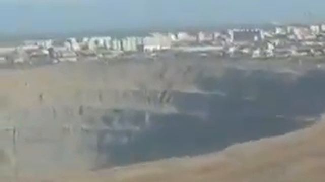 Взлёт над карьером в Якутии New смотреть онлайн