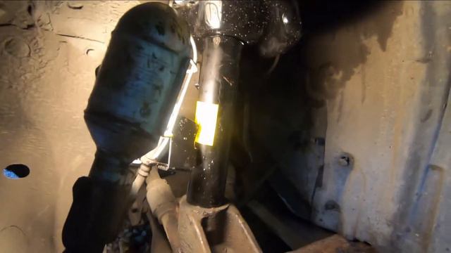 HOW TO CHANGE STRUTS (MAZDA 5, MAZDA 3) смотреть онлайн